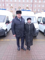 Ключи от новой скорой помощи получила главный врач ГБУЗ «Мглинская ЦРБ» Антонина Емельяненко